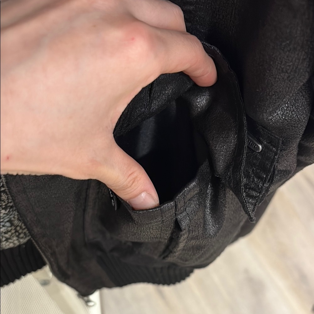 Element women’s soft leather Black Jacket - Picture 7 of 8